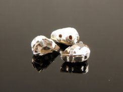 Preciosa MC Pearshape in Sew-on Setting