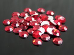 Preciosa šatonová růže nažehlovací ss12 Light Siam