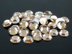 Preciosa šatonová růže nažehlovací ss16 Light Coloredo Topaz