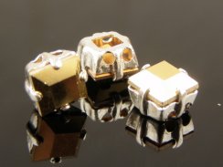 Preciosa MC Square in Sew-on Setting